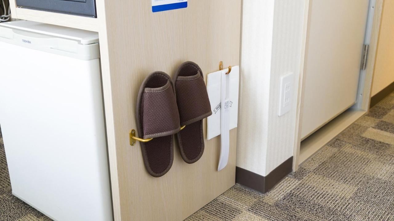 Toyoko Inn Shin-Yokohama Ekimae Shinkan Ngoại thất bức ảnh