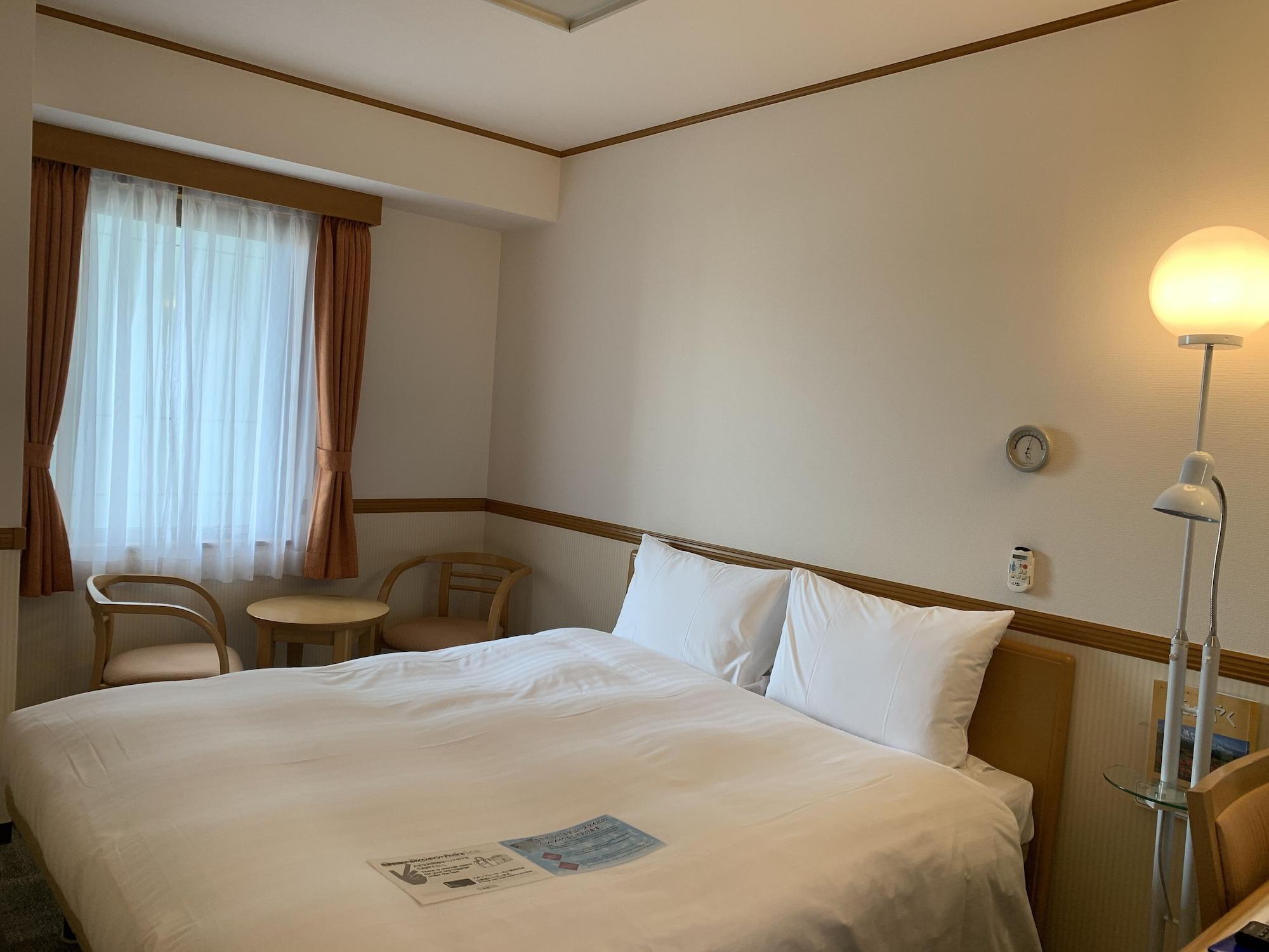 Toyoko Inn Shin-Yokohama Ekimae Shinkan Ngoại thất bức ảnh