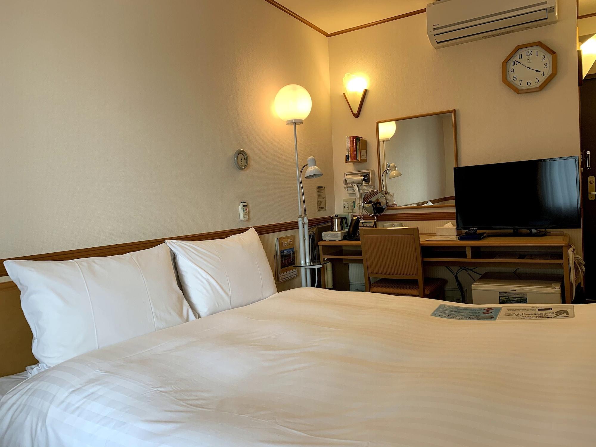 Toyoko Inn Shin-Yokohama Ekimae Shinkan Ngoại thất bức ảnh